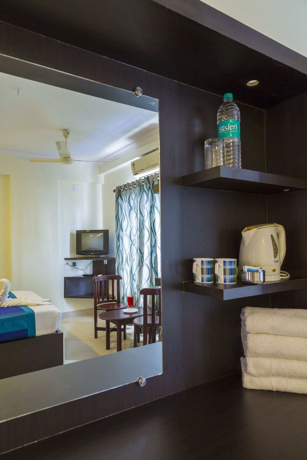 Hotel Sm Regency Kochi Esterno foto